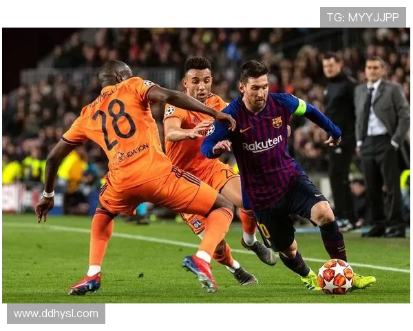 2019年里昂对阵巴塞罗那的精彩对决回顾与分析 2019年里昂对阵巴塞罗那的精彩对决回顾与分析