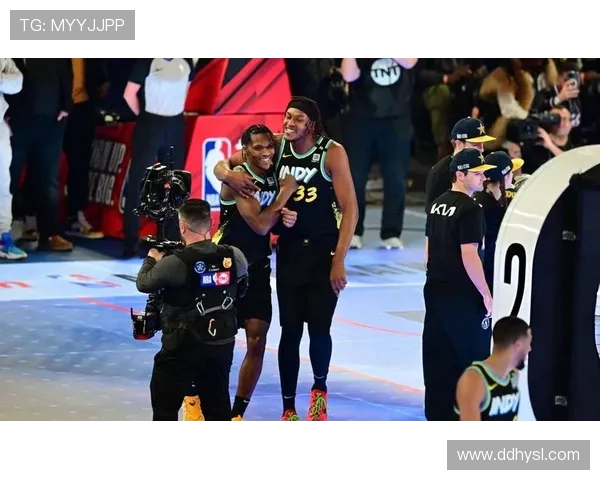 德阿隆福克斯：从潜力新星到NBA全明星的蜕变之路