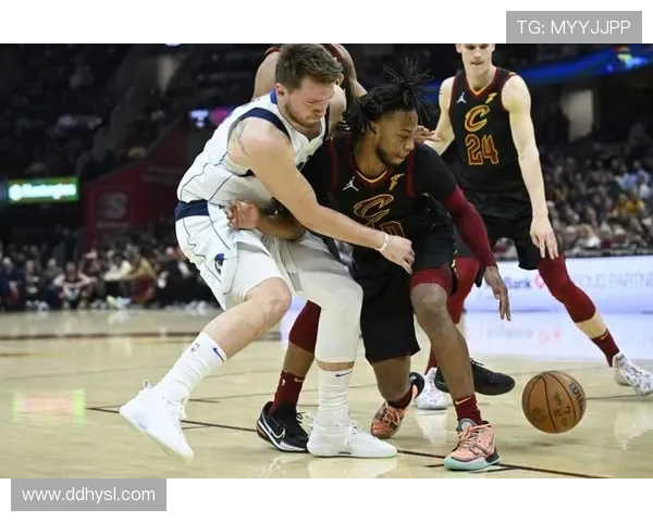 骑士与独行侠第四场对决精彩回顾与赛后分析