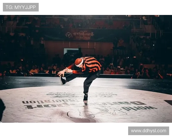 上海街舞队在世界攀岩锦标赛中的战术表现分析与点评 上海街舞队在世界攀岩锦标赛中的战术表现分析与点评